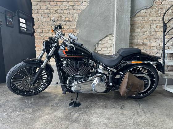 HARLEY-DAVIDSON SOFTAIL BREAKOUT HARLEY-DAVIDSON SOFTAIL BREAKOUT